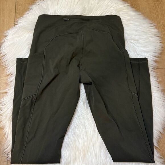 [Lululemon Athletica] Olive Green 7/8th Leggings - Size 8 - Picture 4 of 5
